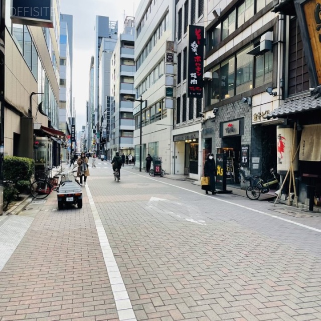 西銀三ビル 前面道路