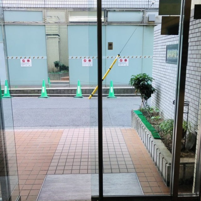 藤和新宿コープ 6階【603】 7.19坪　エントランス