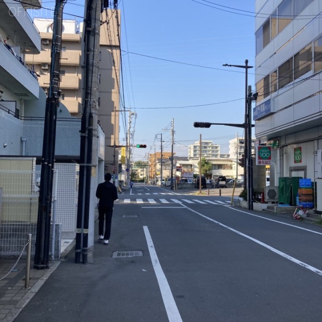 MSビル船橋 ビル前面道路