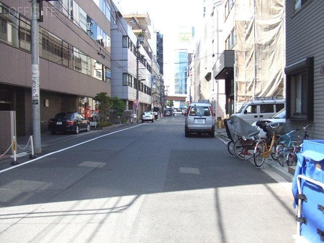 第3田中ビル ビル前面道路