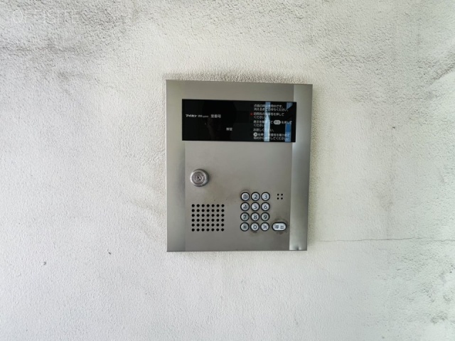 ハローレジデンス神保町ビル　エントランス