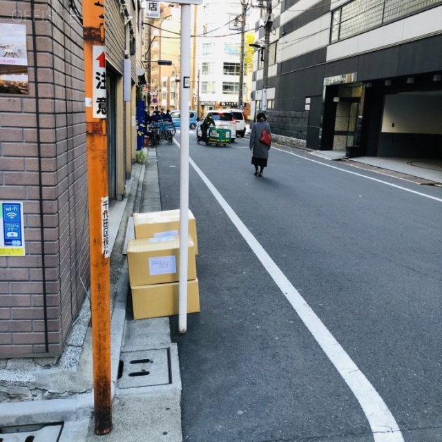柴田第一ビル ビル前面道路