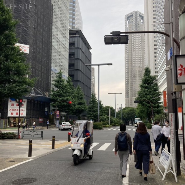 浜夕ビル ビル前面道路