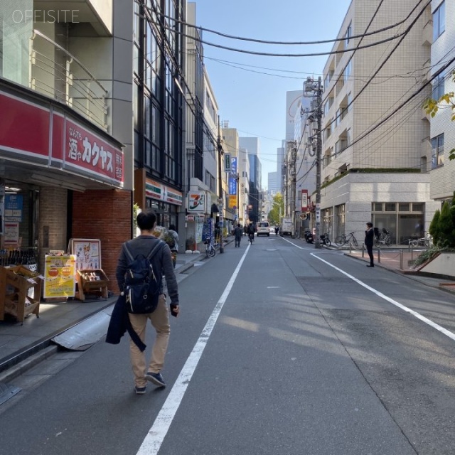 眞砂ビル ビル前面道路