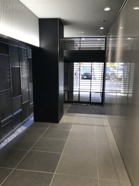 銀座ストラパックビル エントランス