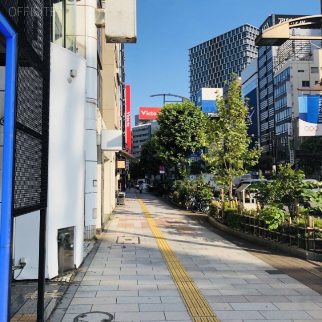 神田第2アメレックスビル ビル前面道路