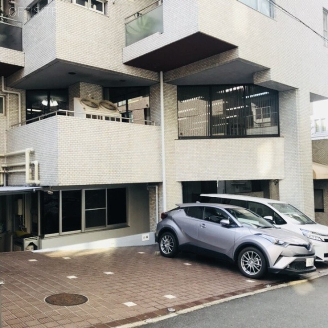 パレ乃木坂 駐車場