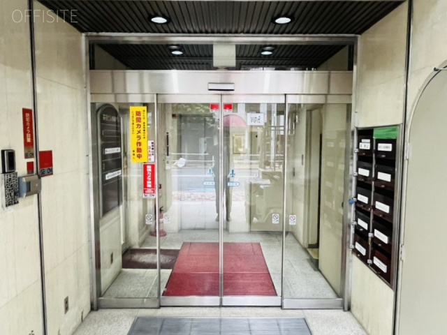 森初ビル　エントランス