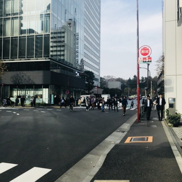 田中駒ビル ビル前面道路