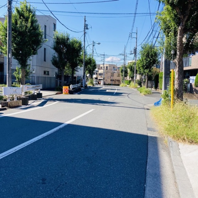 南田中4丁目貸事務所・店舗ビル ビル前面道路