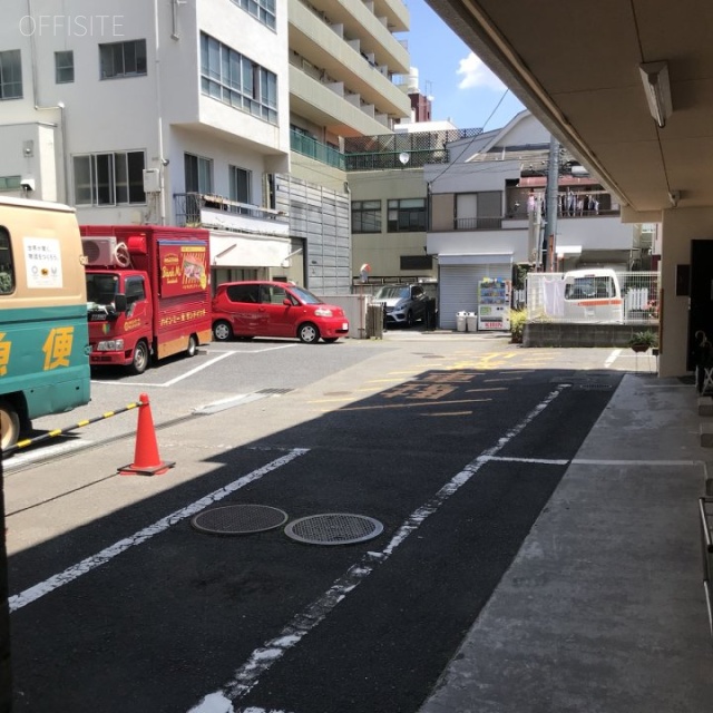 第2中村ビル 駐車場