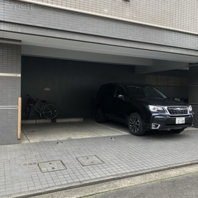 OAKビル 駐車場