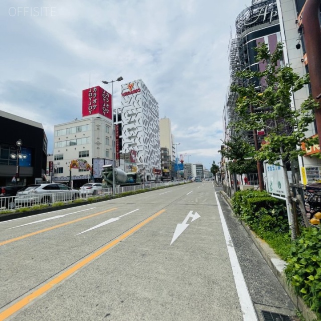 大須賀ビル 前面道路