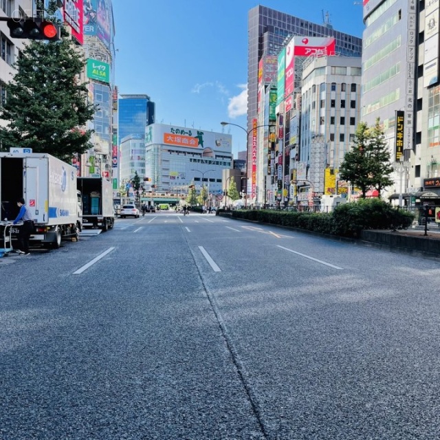 FSビル ビル前面道路