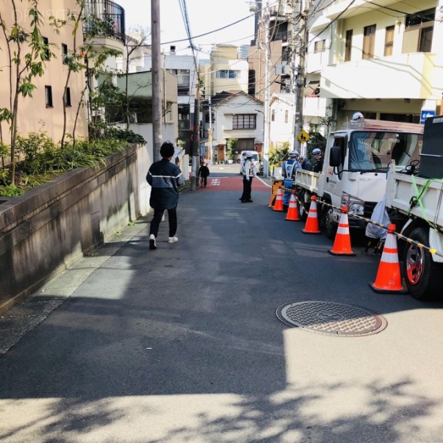 池田ビル 前面道路