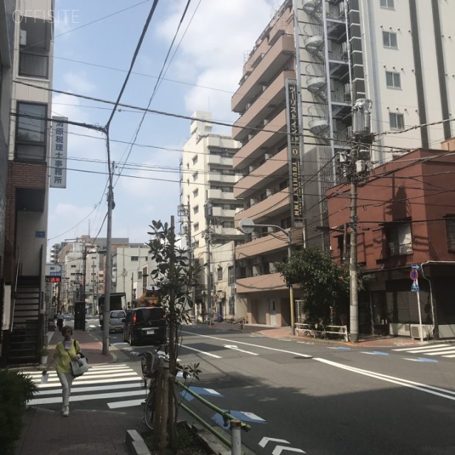 光伸マンション 前面道路