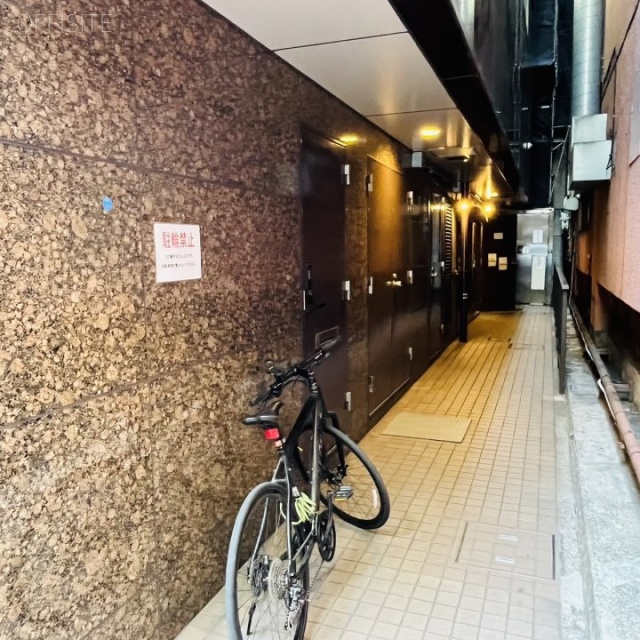 NMF銀座四丁目ビル 通用口