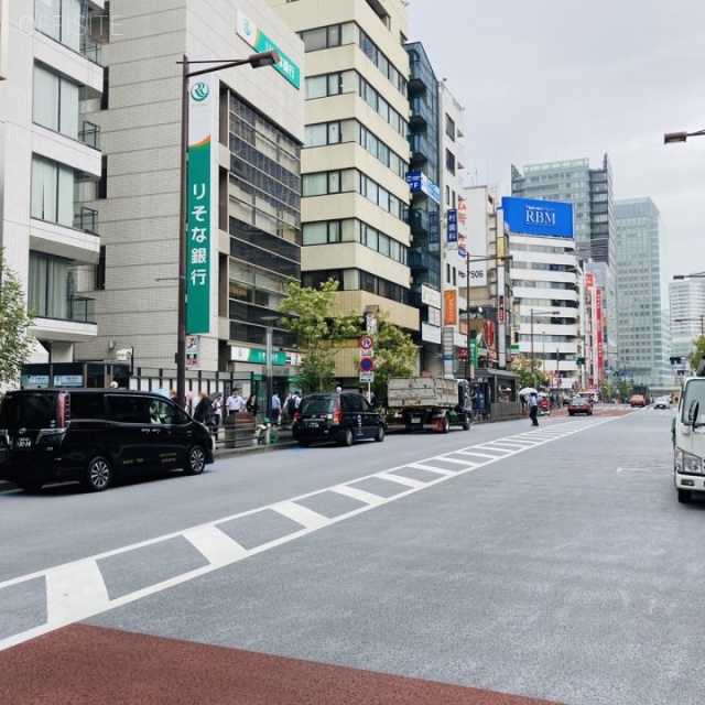 ACN芝大門ビル ビル前面道路