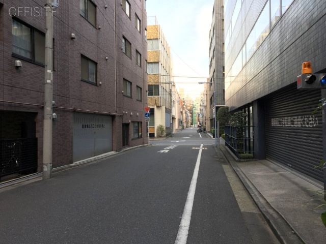KSビル ビル前面道路