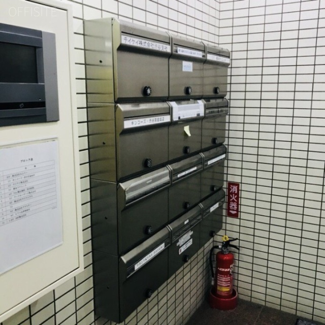 新栄宮益ビル 郵便受け