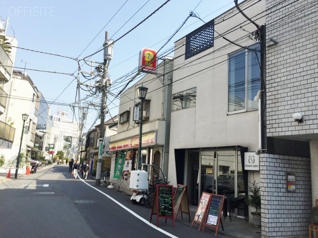 メグビル 画像