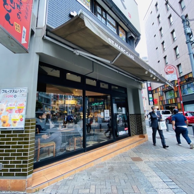 第1中野ビル 1階カフェ