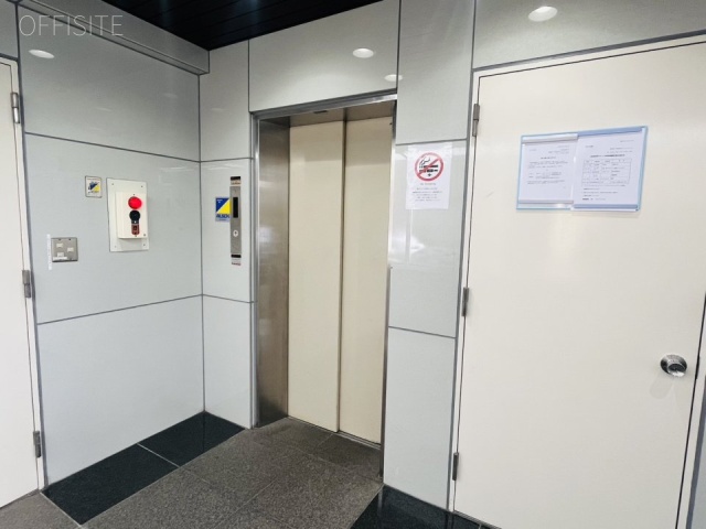 渋谷桜丘町ビル　エントランス