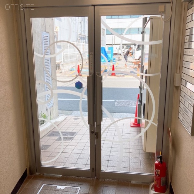神鋼レジスタービル エントランス
