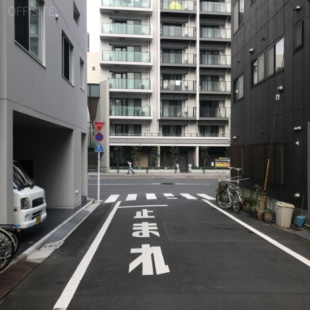 JC湯島ビル ビル前面道路