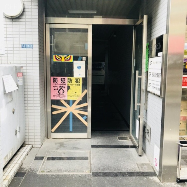 ミノワビル　エントランス