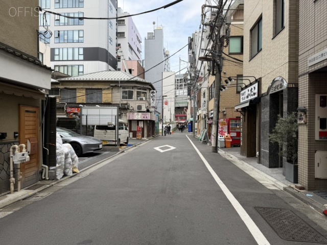 柴崎ビル　前面道路