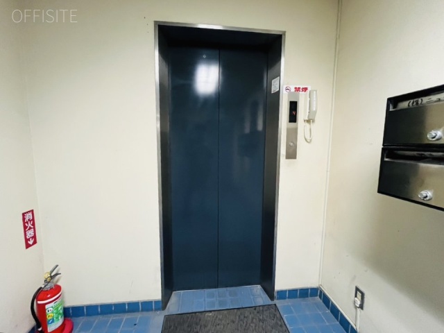 ニューバレービル エントランス