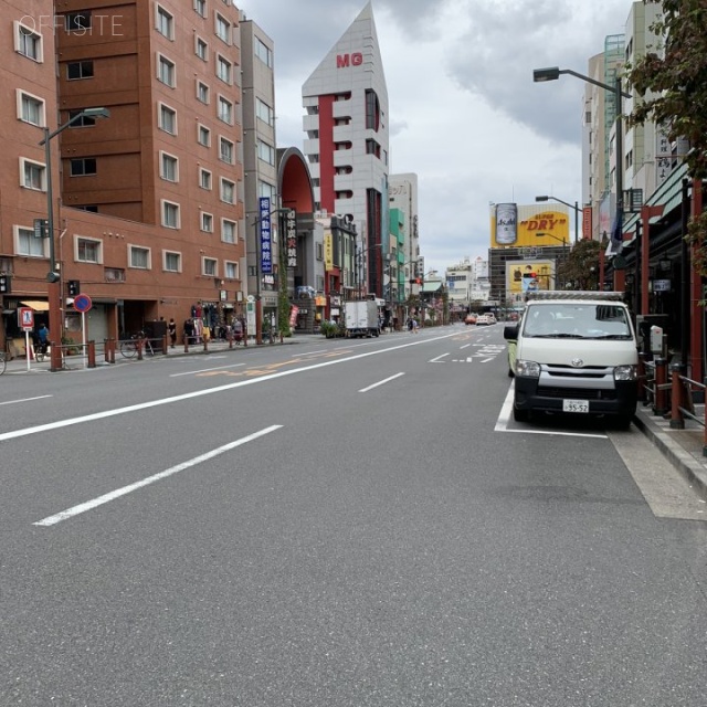 エスペランサ浅草 ビル前面道路