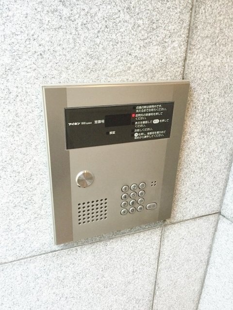 イルヴィアーレ神田小川町　オートロック