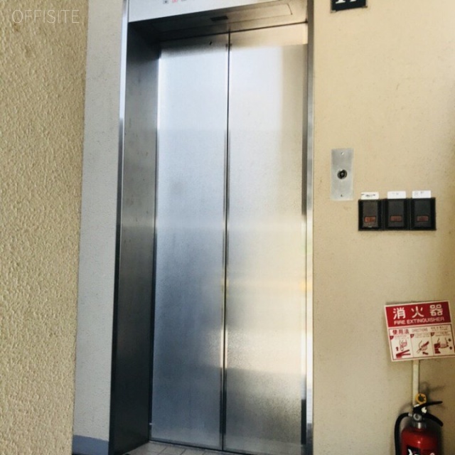 東麻布ビル エレベーター