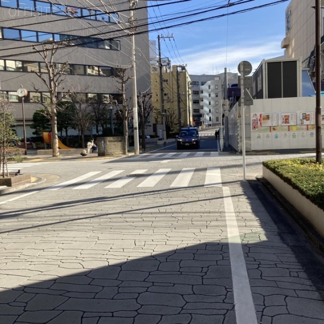 芝浦TYビル 側道