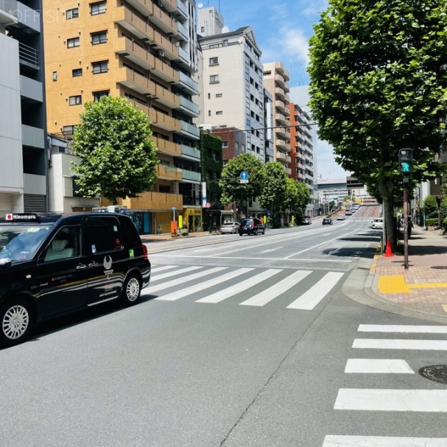 浜町パークハイツ ビル前面道路