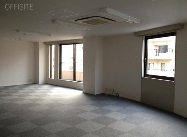 日興パレス千駄ヶ谷 室内