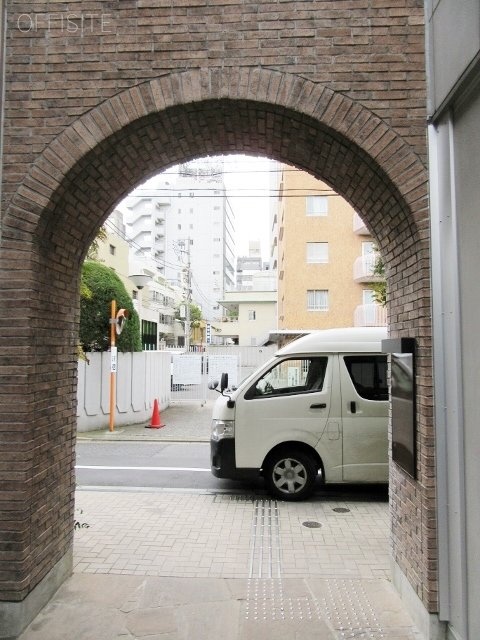 サンタキアラビル 画像