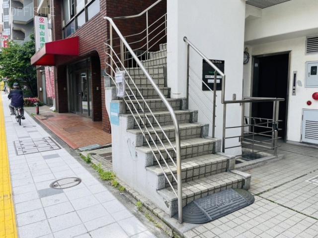 SCS ASAKUSABASHI 3-34-10　階段
