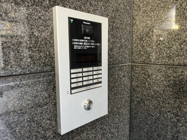 サンライズビル　エントランス