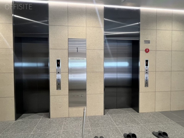 GINZA SAKURA PLAZA　エントランス