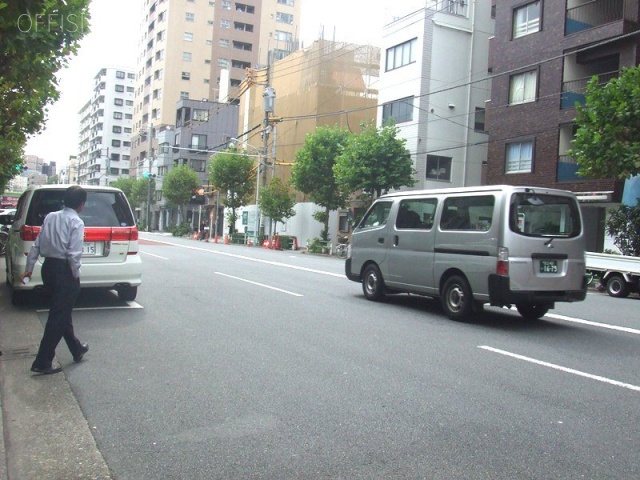 第2雨宮ビル ビル前面道路