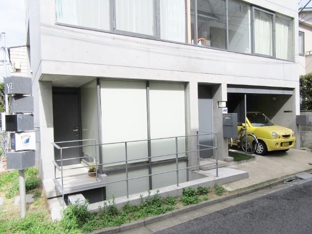 ワイズキューブビル 外観