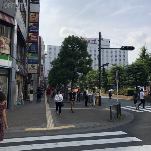 ヒューマックスパビリオン大森 ビル前面道路