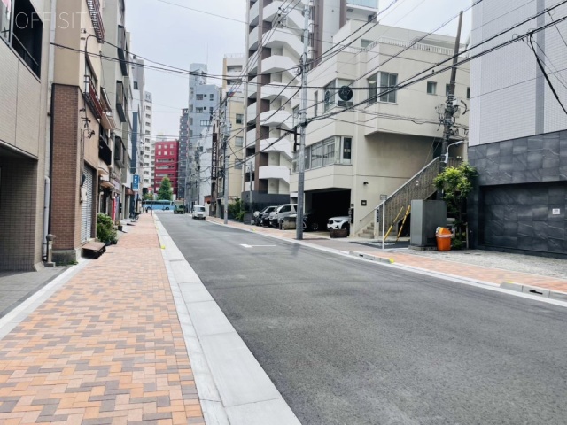 蔵前イシイビル　前面道路