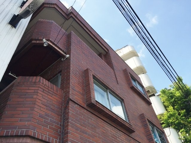 鳥居ビル 外観