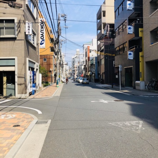 蓬田(よもぎだ)ビル ビル前面道路