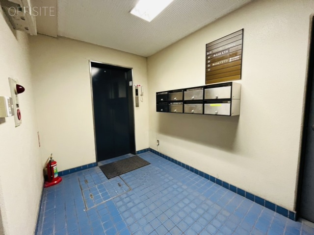 ニューバレービル エントランス