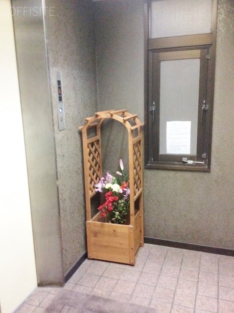 津乃国屋ビル エレベーターホール